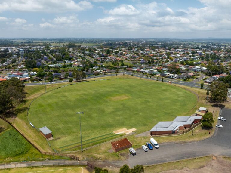 Max McMahon Oval